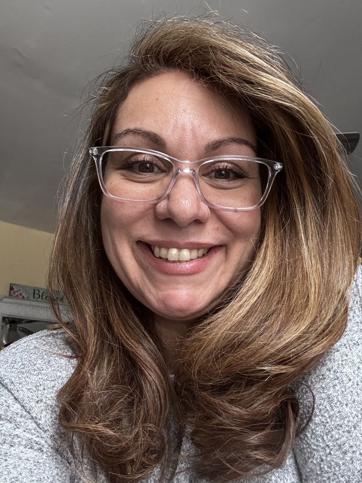 Laura L.